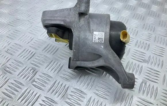 Audi A4 S4 B9 Engine mount bracket 8W0199371AT