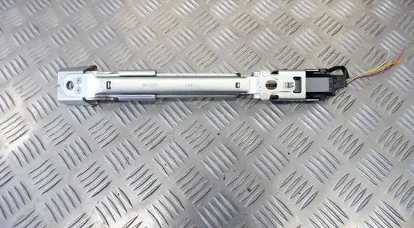 Lexus LS 460 - 600H Seat belt adjustment motor 8564250040 7320050090