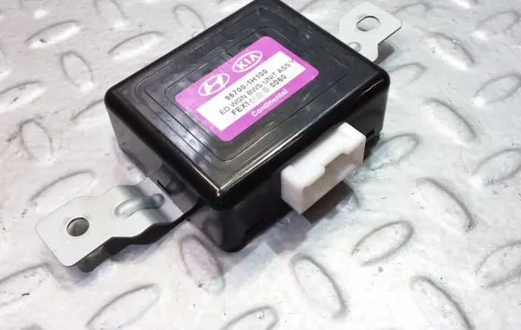 KIA Ceed Parking PDC control unit/module 957001H100