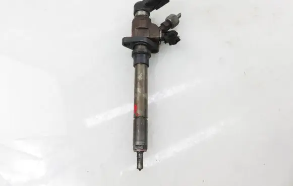 Volvo V50 Fuel injector 9647247280