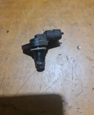KIA Ceed Camshaft position sensor 393502B030 9024040007 4624215Z