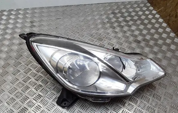 Citroen DS3 Headlight/headlamp 1606931880