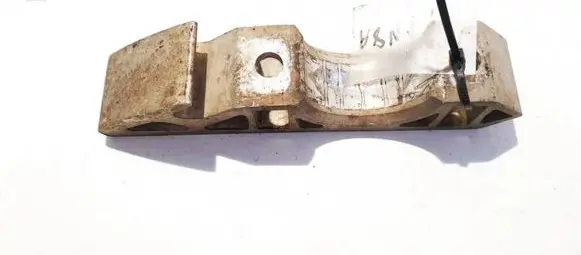 Audi Q7 4L Sway bar bush bracket, front 7l0411063b