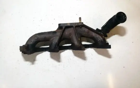 Mitsubishi Space Star Exhaust manifold