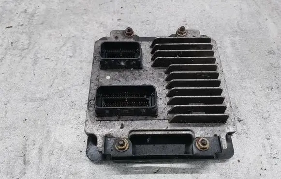Opel Astra J Engine control unit/module ECU 12639891