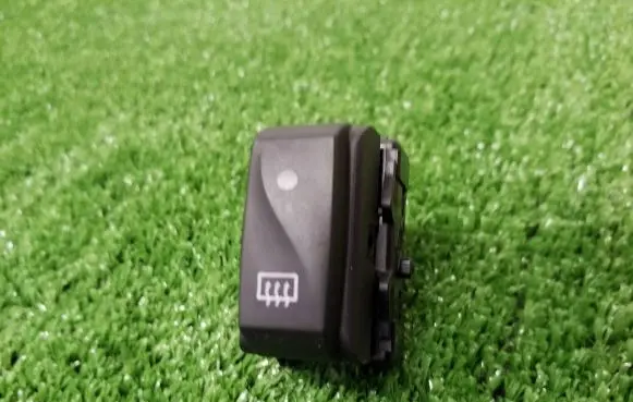 Opel Vivaro Windscreen/window heater switch 253508347R 93868044 10095622