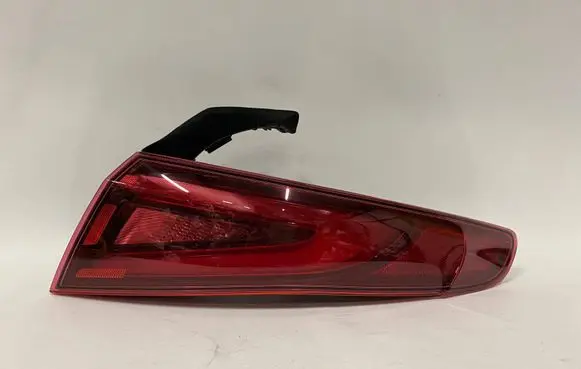 Alfa Romeo Giulia Rear/tail lights 20690209
