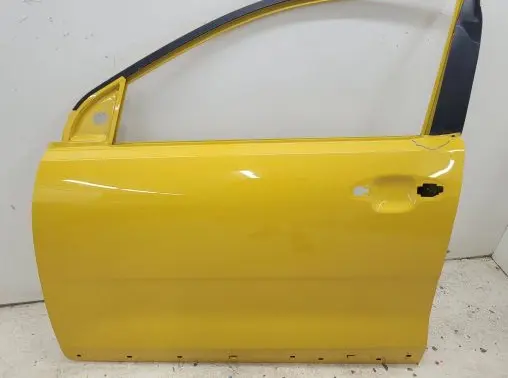 KIA Stonic Front door