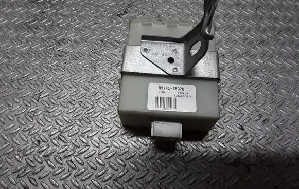 Toyota Avensis T250 Door control unit/module 8974105070