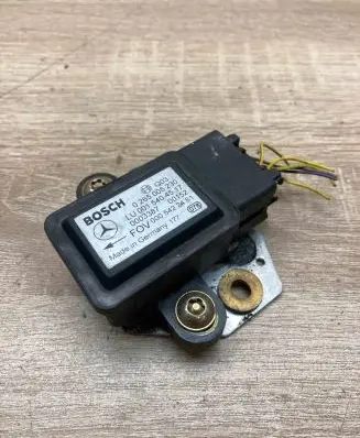 Mercedes-Benz E W211 ESP acceleration yaw rate sensor 0015404517 0265005230 Used