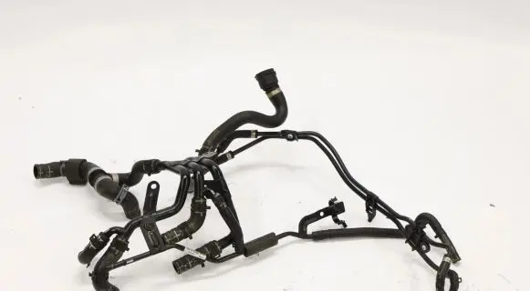Seat Ateca Engine coolant pipe/hose 04L121064AE