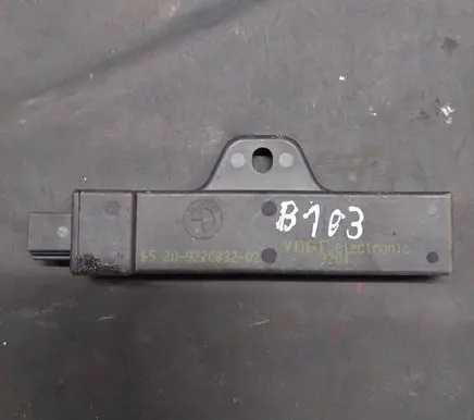 BMW 5 F10 F11 Interior comfort aerial antenna 9220832