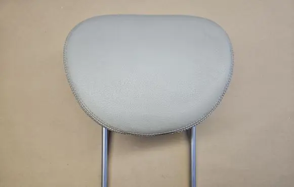 Mercedes-Benz SL R230 Front seat headrest 