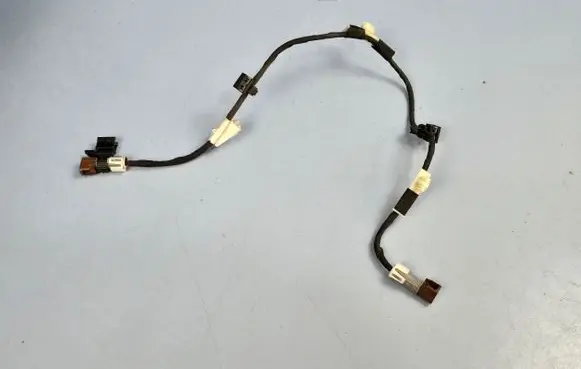 Volkswagen Amarok II Camera wiring loom 