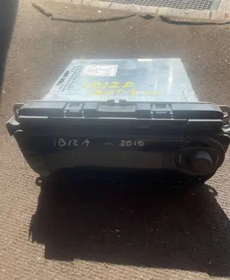 Seat Ibiza IV (6J,6P) Radio/CD/DVD/GPS head unit 6J0035153 SW0025 SEZAZ117229541