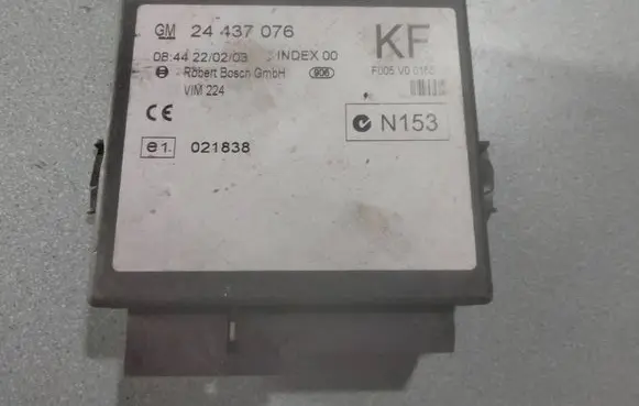 Opel Zafira A Comfort/convenience module 24437076 021838 F005V00155