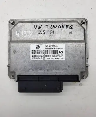 Volkswagen Touareg I Transfer box differential control unit 0AD927755AB 5WP22074