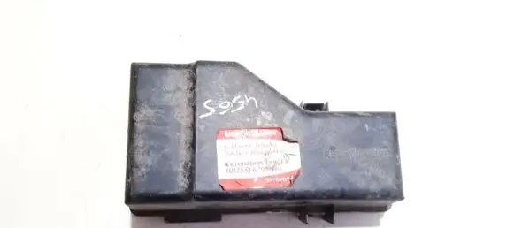 Toyota Corolla Verso AR10 Fuse box cover 8267242100 82672-42100