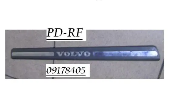Volvo V70 Front sill trim cover 09178405