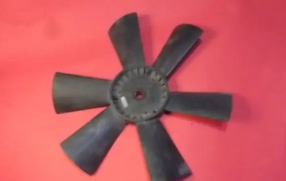 Mercedes-Benz 190 W201 Fan impeller 1022050506 51090603