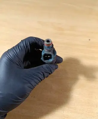 Mazda 626 Fuel injector INP480