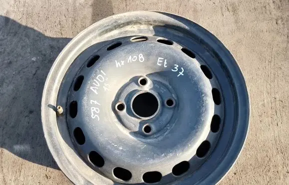 Audi TT Mk1 R15 steel rim 