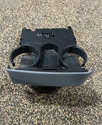 Chrysler Voyager Cup holder 0RR44TRMAE
