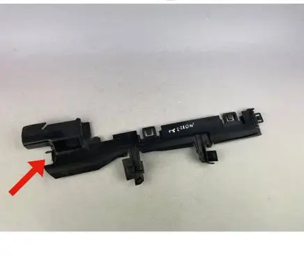 Audi e-tron Intercooler air channel guide 4KE121283B