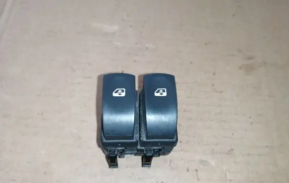 Renault Modus Electric window control switch 214938A