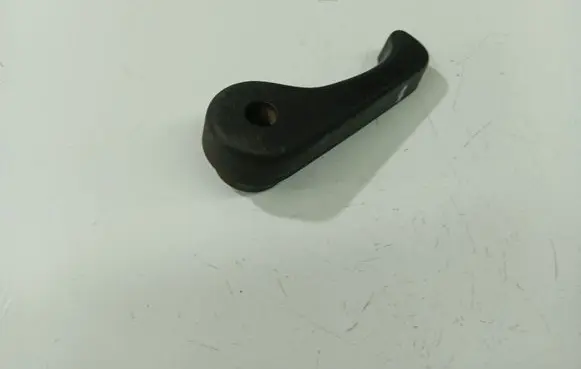 KIA Ceed Engine bonnet (hood) release handle 