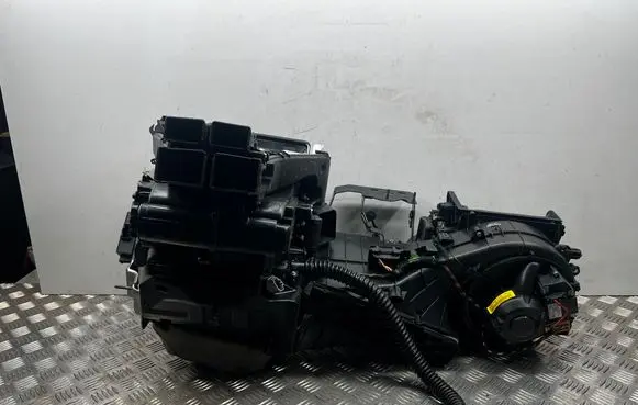 Skoda Octavia Mk2 (1Z) Interior heater climate box assembly 1K1820308B 1K1820015G 3C0907521F