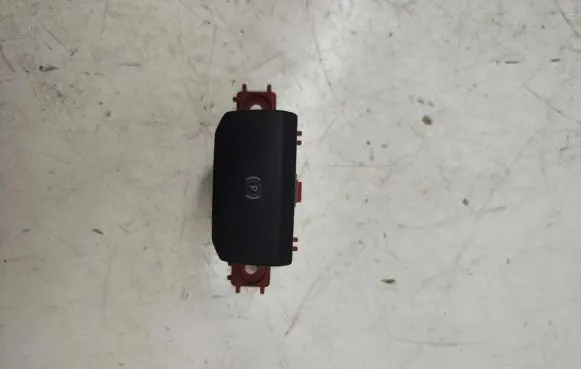 Peugeot 508 RXH Hand parking brake switch 96666512