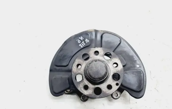Mercedes-Benz E W212 Front wheel hub A2123322301 A2123320700