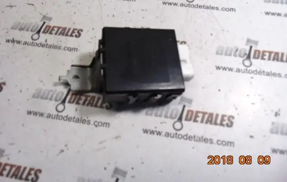 Lexus RX 300 Door control unit/module 8597048010