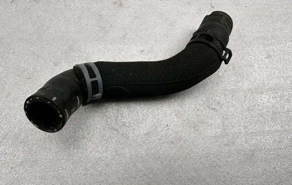 Audi A8 S8 D4 4H Brake vacuum hose/pipe 4H0