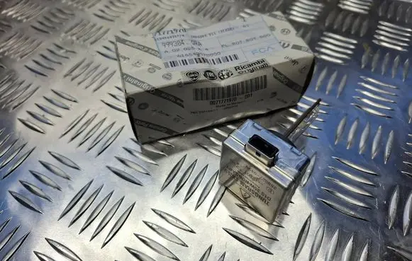 Fiat Doblo Xenon bulb 71771970