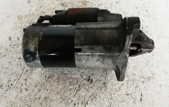 Nissan Qashqai+2 Starter motor 8200584675B M000T87881