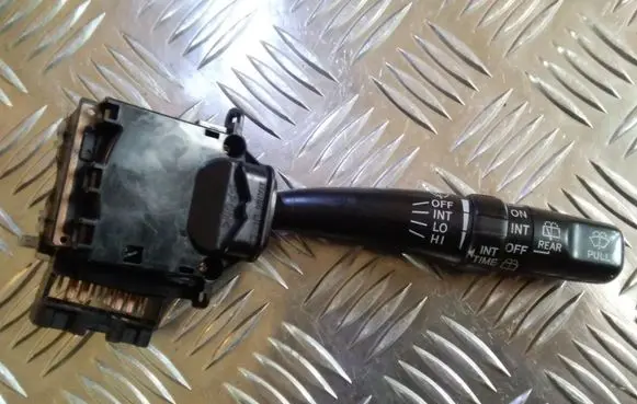 Toyota Corolla E110 Wiper control stalk 17A164LH