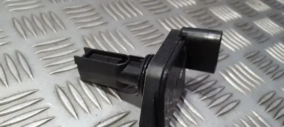 Audi A6 S6 C6 4F Mass air flow meter AFH7025C AFH70-25C