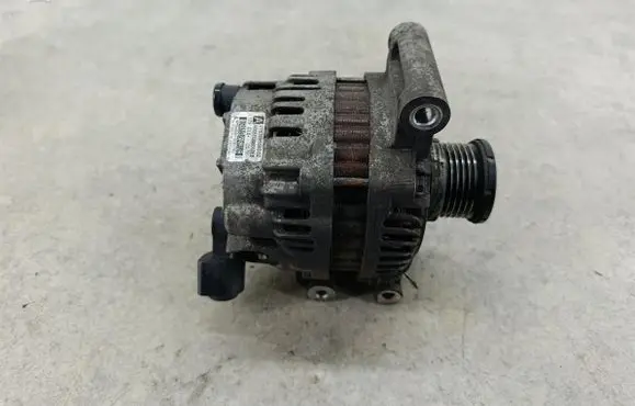 Peugeot 207 Generator/alternator V757695680
