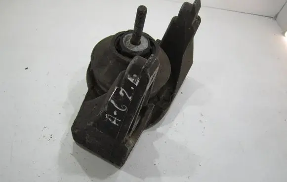 Audi A6 S6 C4 4A Engine mount bracket 4A0199352A