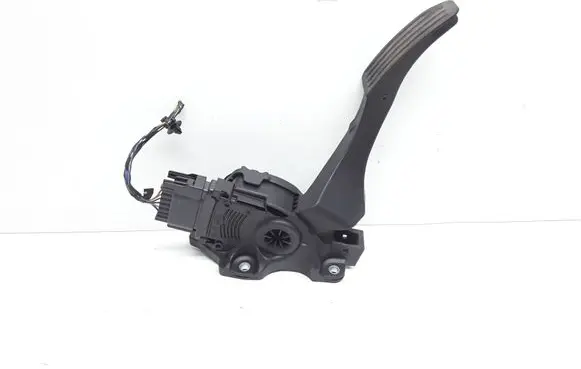 Volvo XC60 Accelerator throttle pedal 6G929F836CD