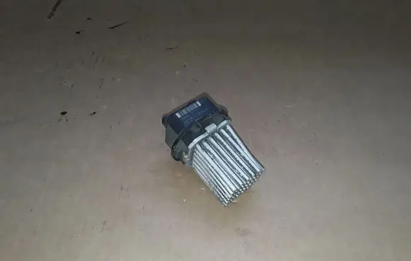 Volvo S60 Heater blower motor/fan resistor 5HL00894120