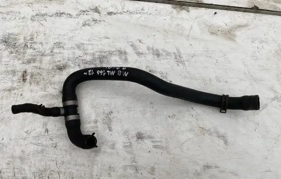 Mercedes-Benz ML W166 Engine coolant pipe/hose A1668304996