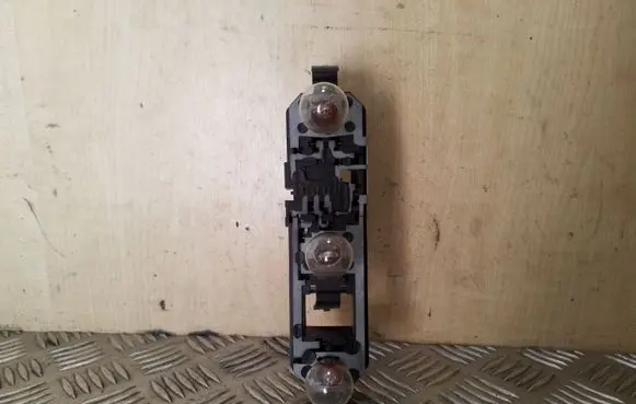 Tail light part