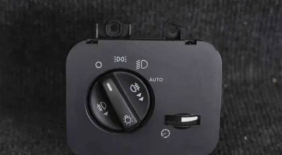 Land Rover Range Rover Sport L320 Light switch YUD501480PVJ