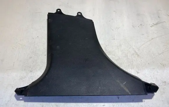 Mercedes-Benz C W205 (B) pillar trim (bottom) A2056900025 15670949 WPT55052