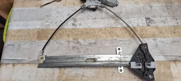 Suzuki Liana Rear door window regulator with motor 8346076F10 0621009301