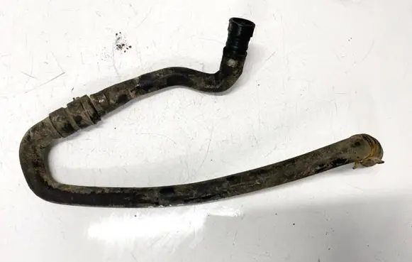 Ford Mondeo MK IV Engine coolant pipe/hose