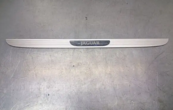Jaguar X-Type Front sill trim cover 1X435413208BB